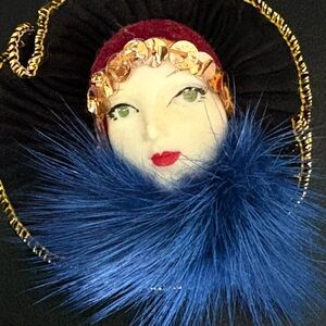 Vintage Style Brooch with Blue Feather